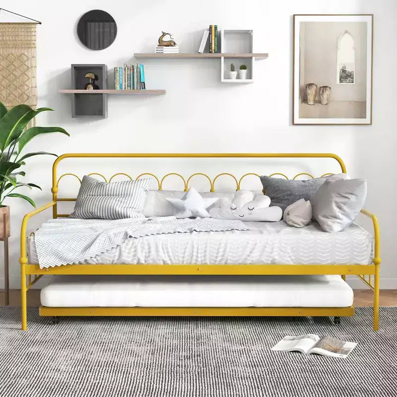 Metal Twin Daybed with Trundle and Lockable Wheels 39"