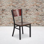 Chaise de salle à manger à dossier en lattes métalliques et siège en vinyle